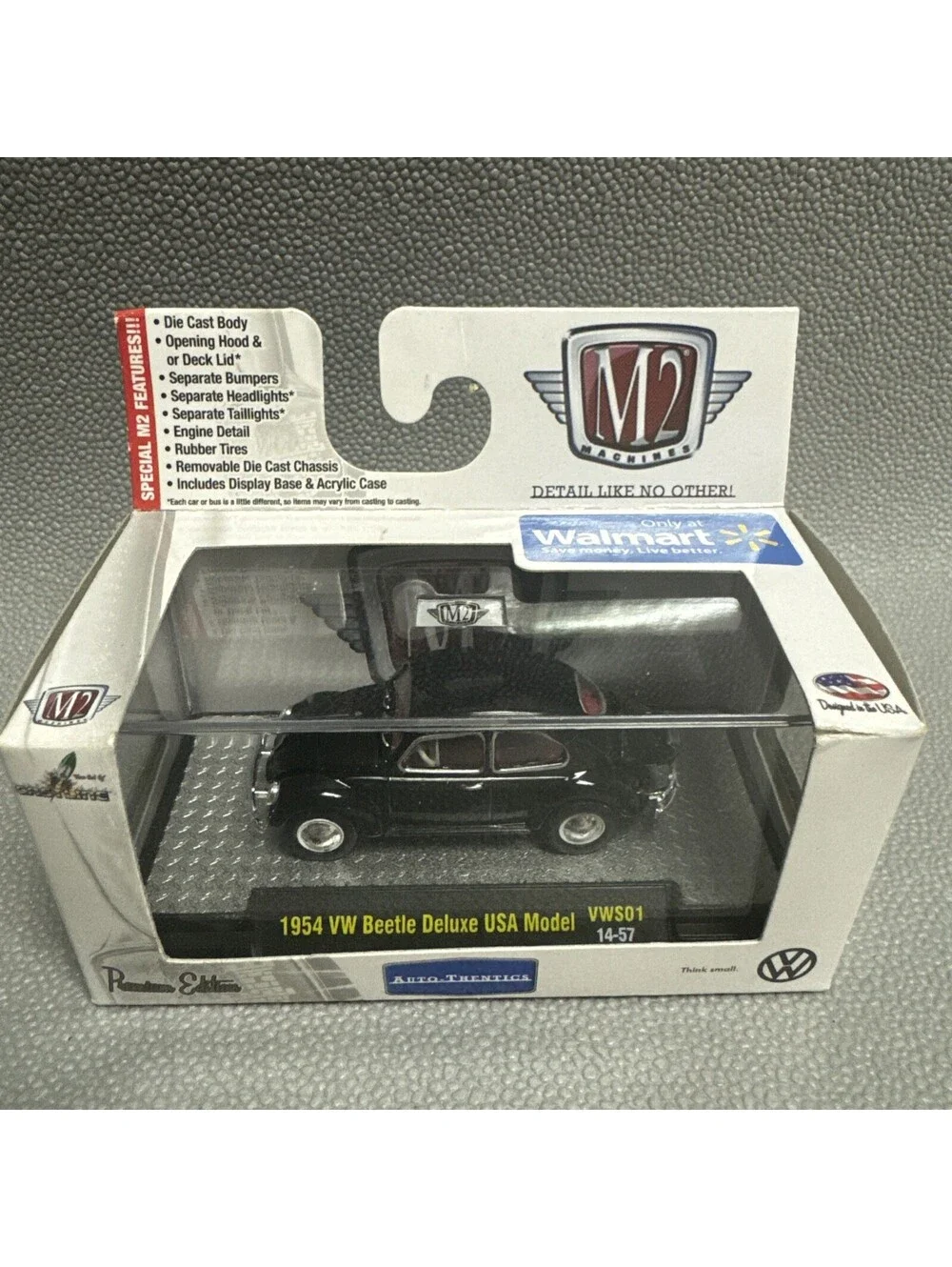 M2 Machines Auto-Thentics 1954 VW Beetle Deluxe USA Model VWSO1 Black Bug